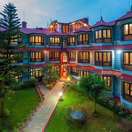 Hotel Candle Inn Pokhara Exterior foto